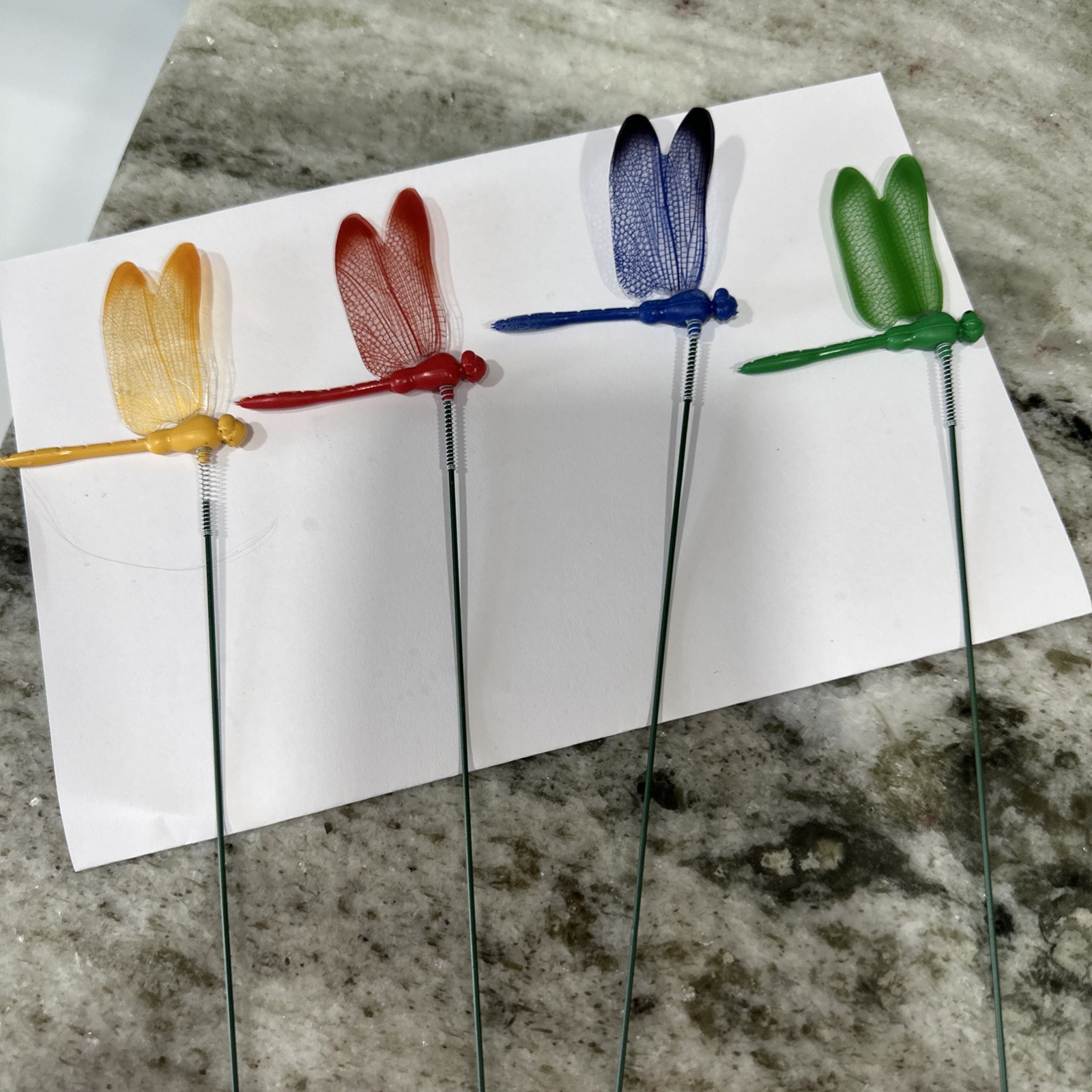 4 Piece Planter Picks Decor Dragonfly Yard Keeps Pests Away!!! New!!