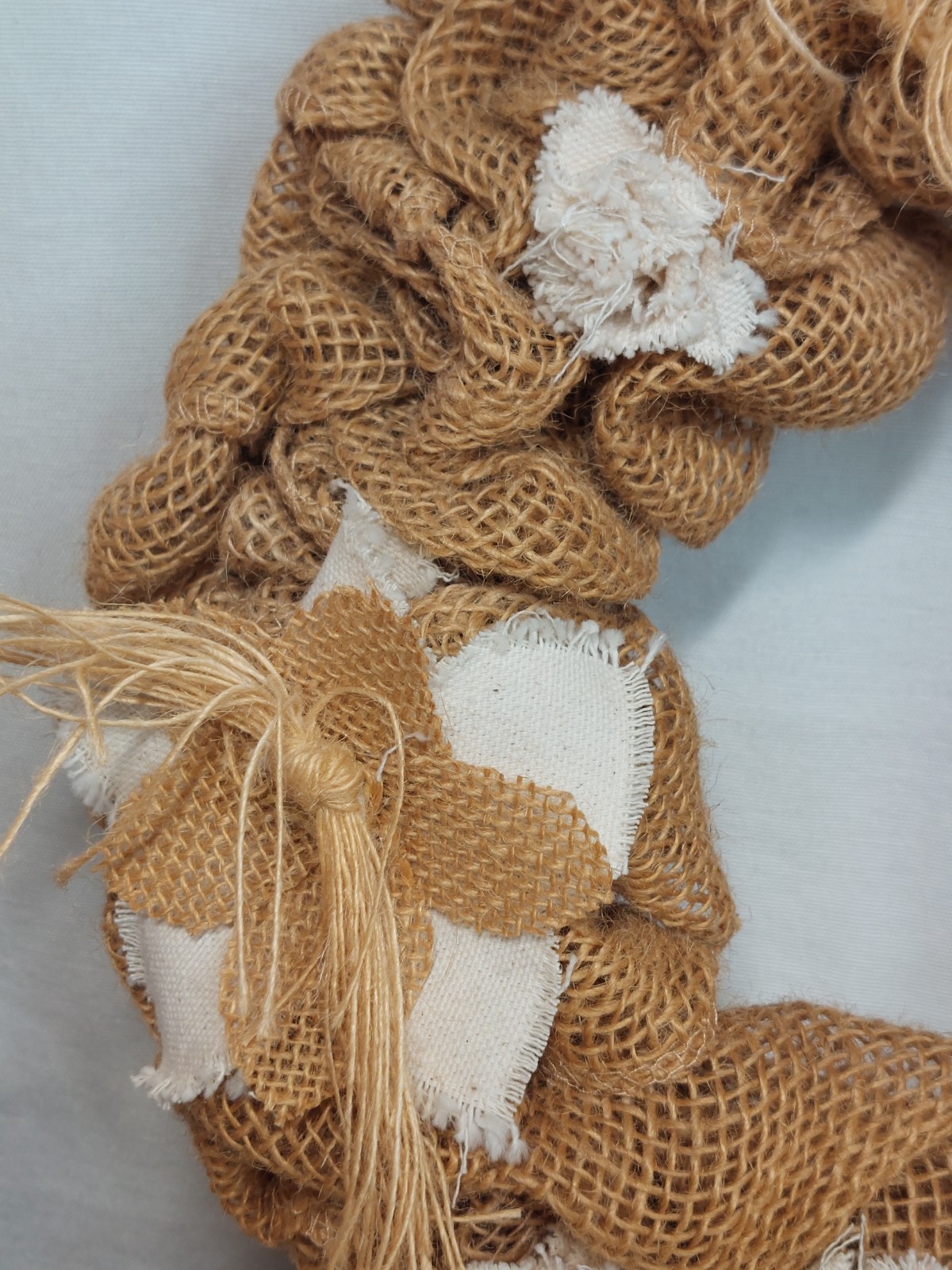 13″ Brown White Rose Flower Farmhouse Burlap Wreath Cottage Core Elegant Rustic