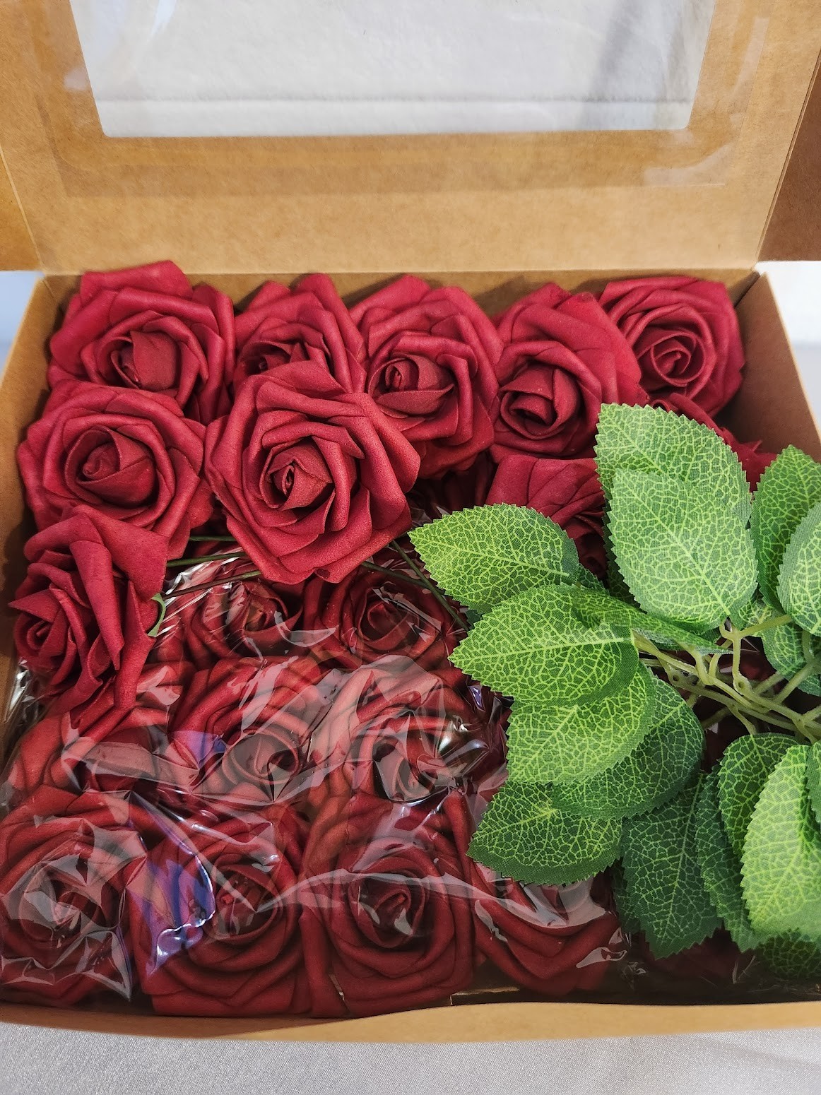 35pcs Artificial Flowers Foam Roses with Stems and 6 leaf pieces NEW open box