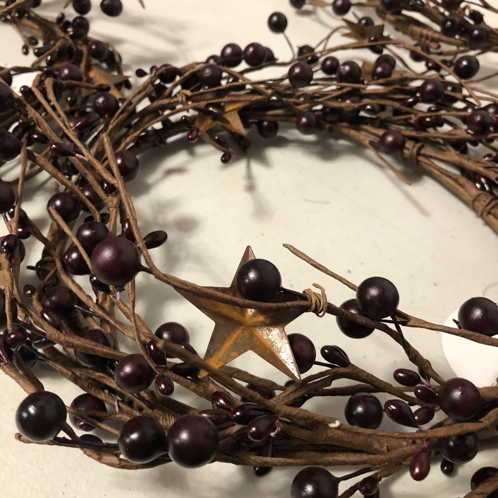 5 Pip Berry And Star Vine Candle rings 6.5” opening Dark Wine
