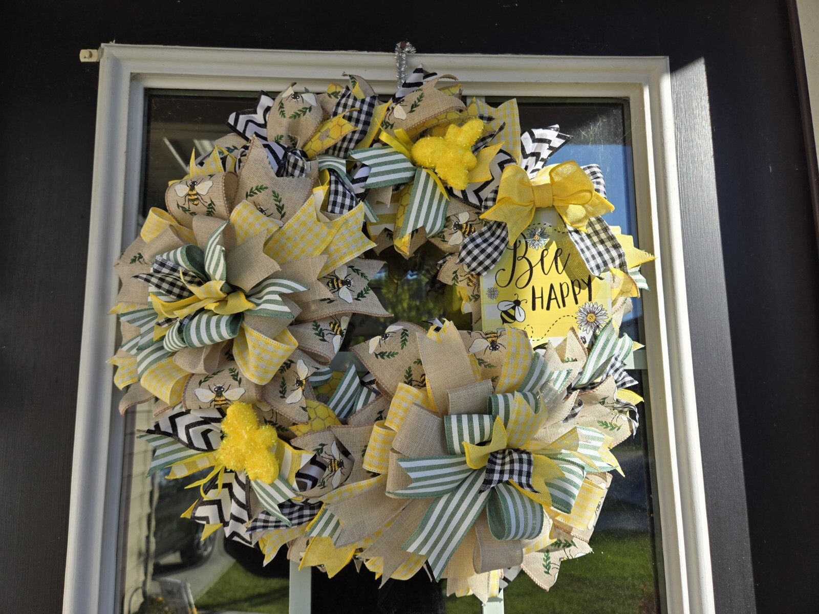 BEE happy WELCOME Spring Summer Fall Front Door Wreath Wall Decor Yellow Green