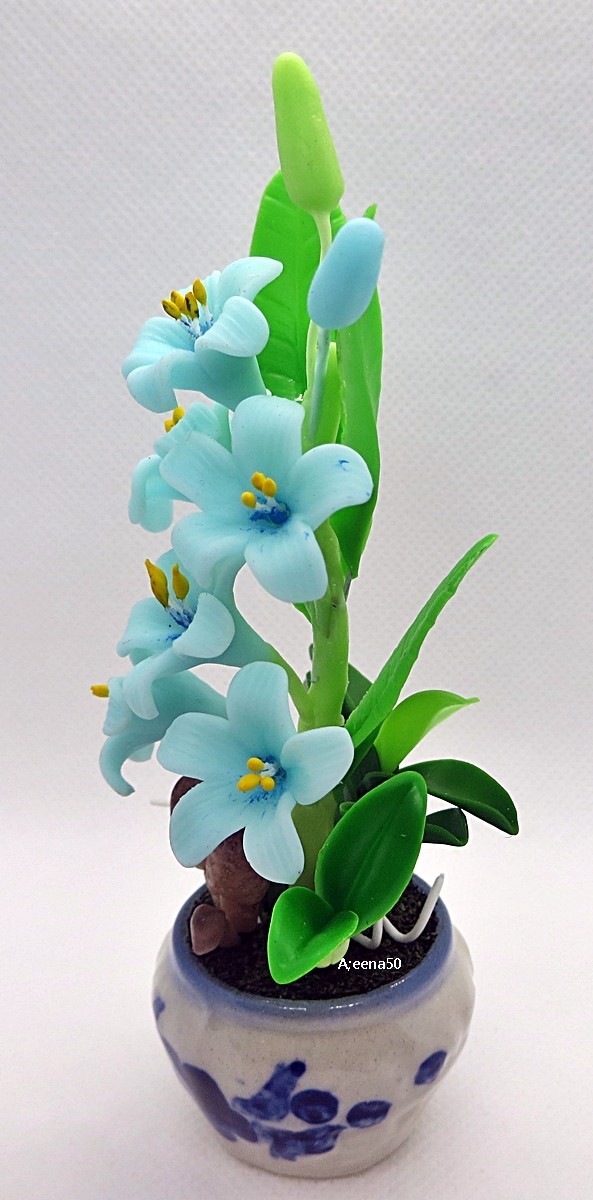 US Stock 5″H Handmade Air Dry Clay Miniature Grandiflora Flower Arranged in Pot