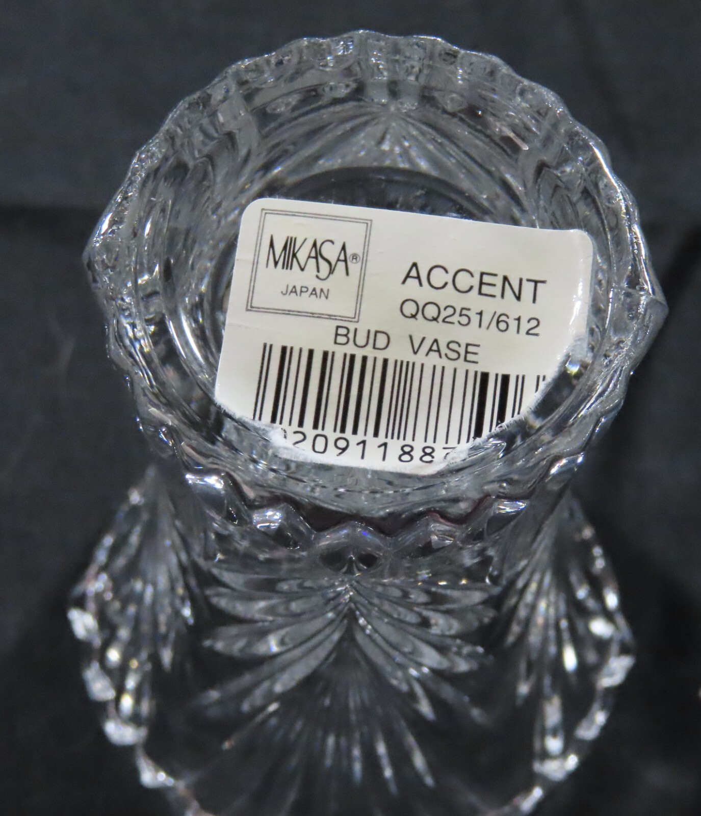 Crystal Flower Bud Vase 5″ Ribbed Mikasa Swirl Oval Mouth Art Deco Excellent