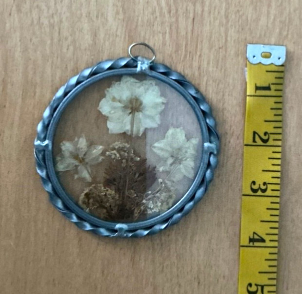 Vintage Lasting Impressions Real Dried Pressed Flowers Glass w Lead? Frame USA