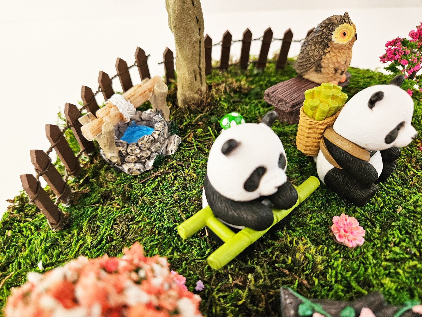 Bonsai Handmade Mini Fake Faux Plants Tree for Home Office Decor Panda Moss