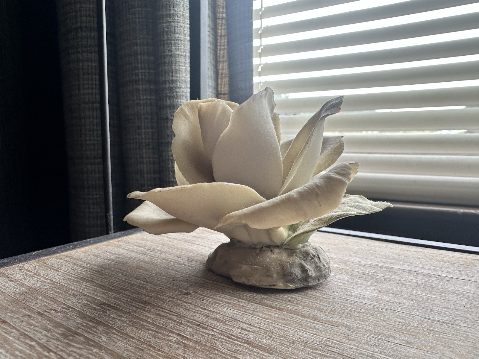 Napoleon White Ceramic Magnolia Flower Table Decor Figurine, White/Green