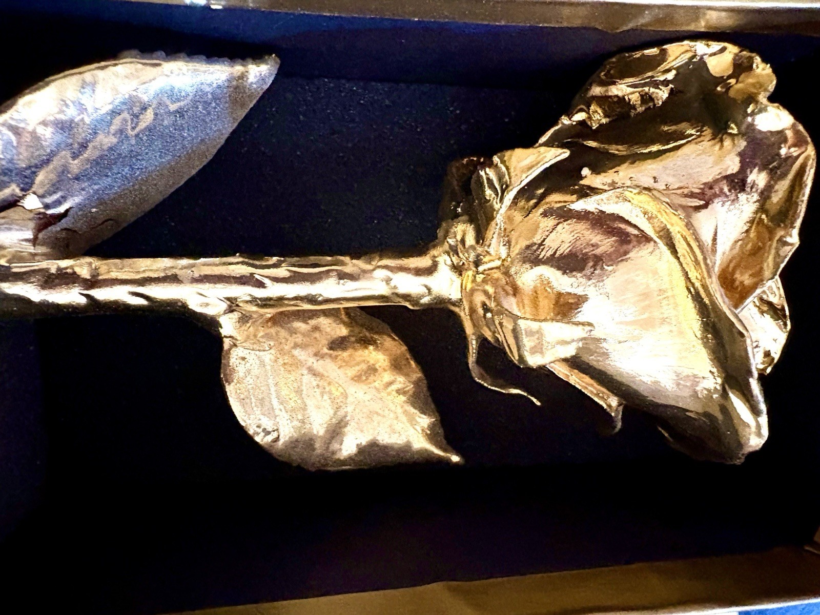 REAL 24K GOLD ROSE, Genuine One Of A Kind Rose Hand Dipped In 24K Gold In Box