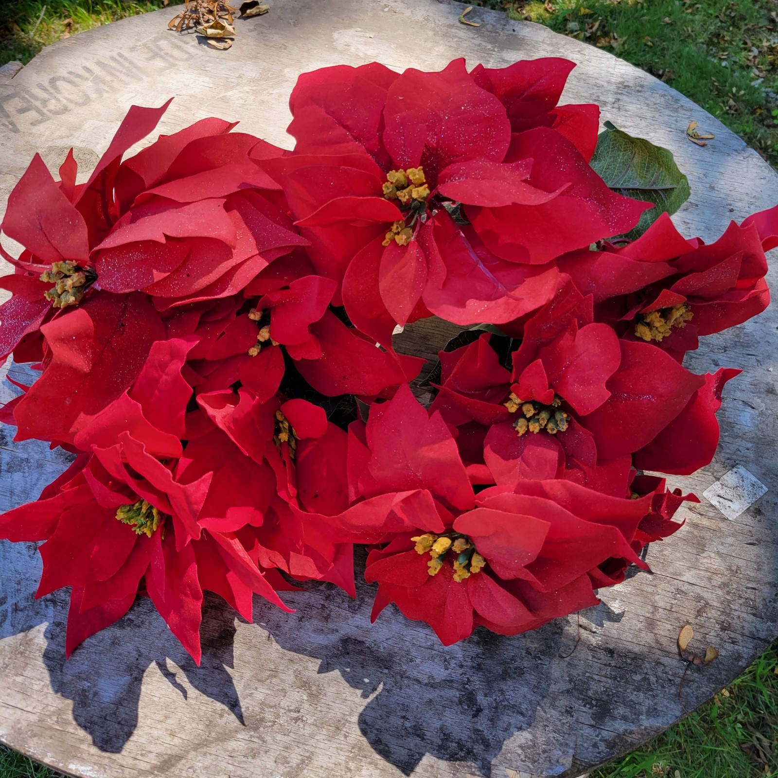 Poinsettias Artificial Christmas Flowers Artificial Decorations – 4 Bunches