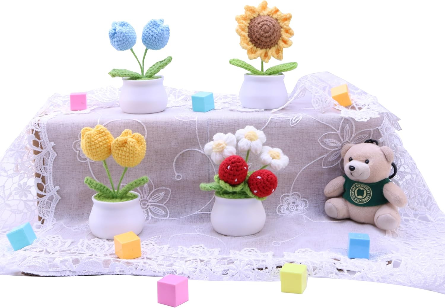 Crocheted Strawberry Potted Plants with Wool, Hand-Made Artificial Flowers and L