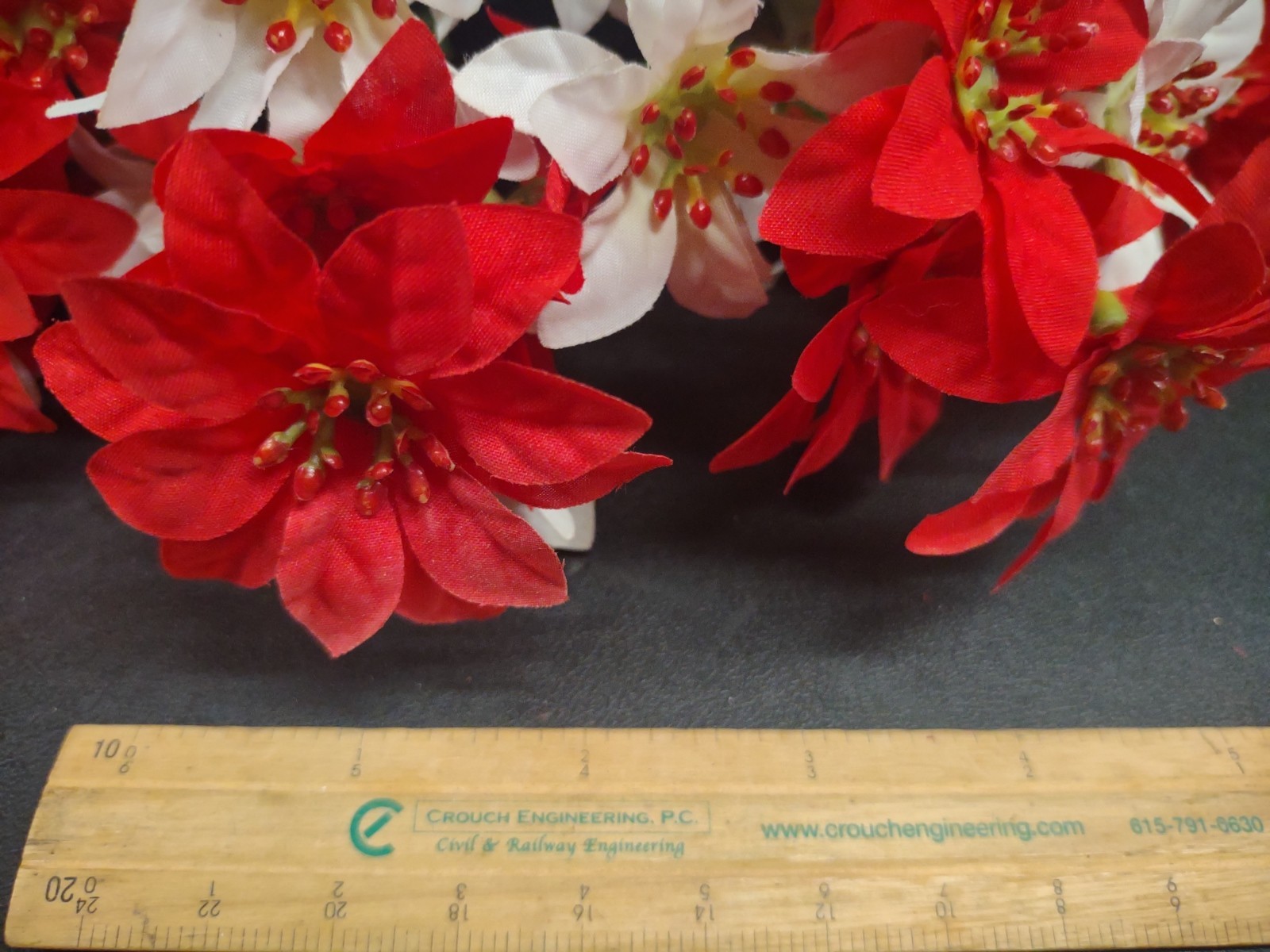 Big Bush with Small Blooms: Vintage Mini Poinsettia Red/White w/12 Stems, 15″