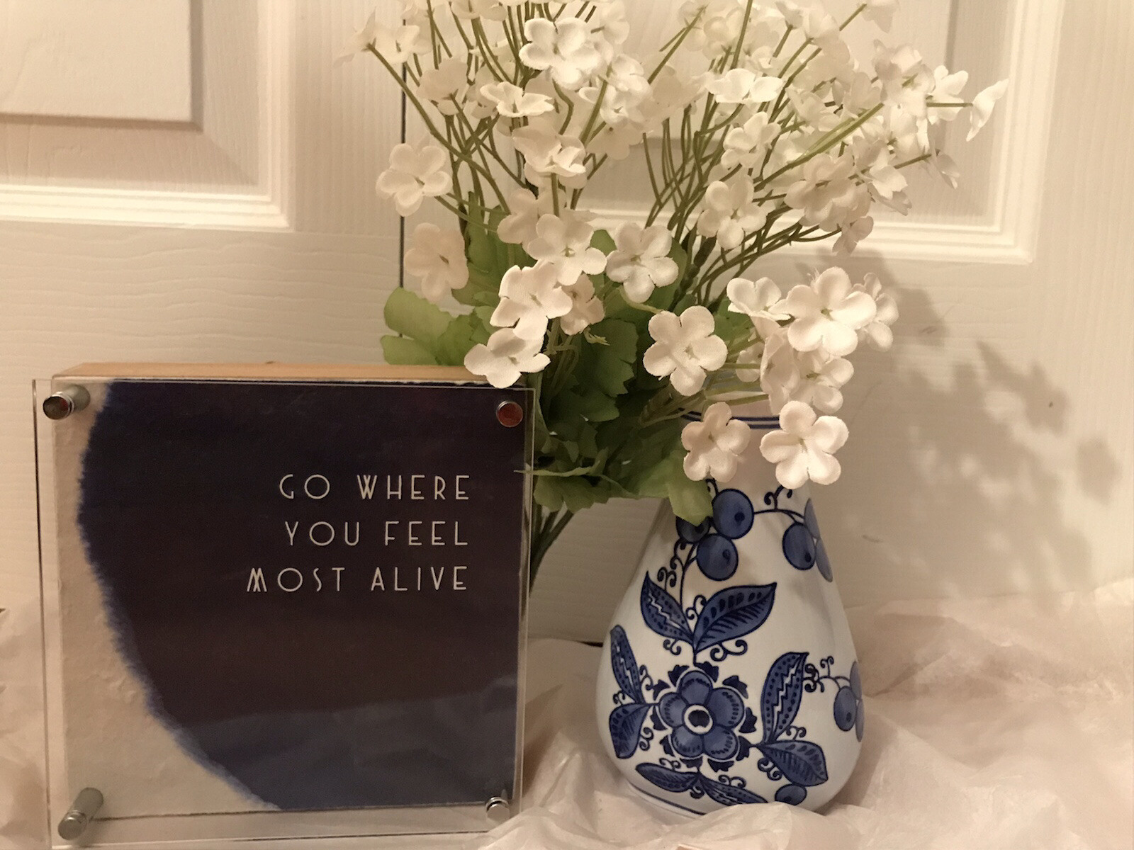 Small frame & Spring Floral Container