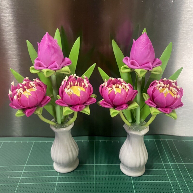 A Pair of Clay Lotus Flower with Ceramic Vase Buddha Worship Home Decor
