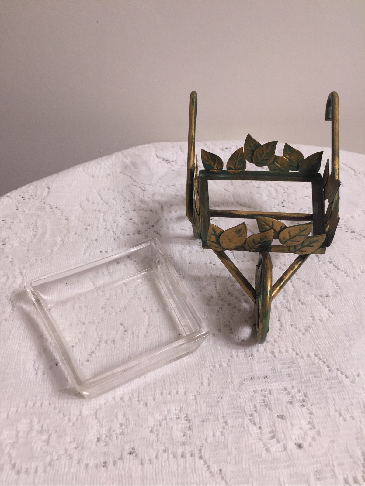METAL WHEELBARROW WITH GREEN IVY -FOREST GREEN -PLANTER HOME DECOR’