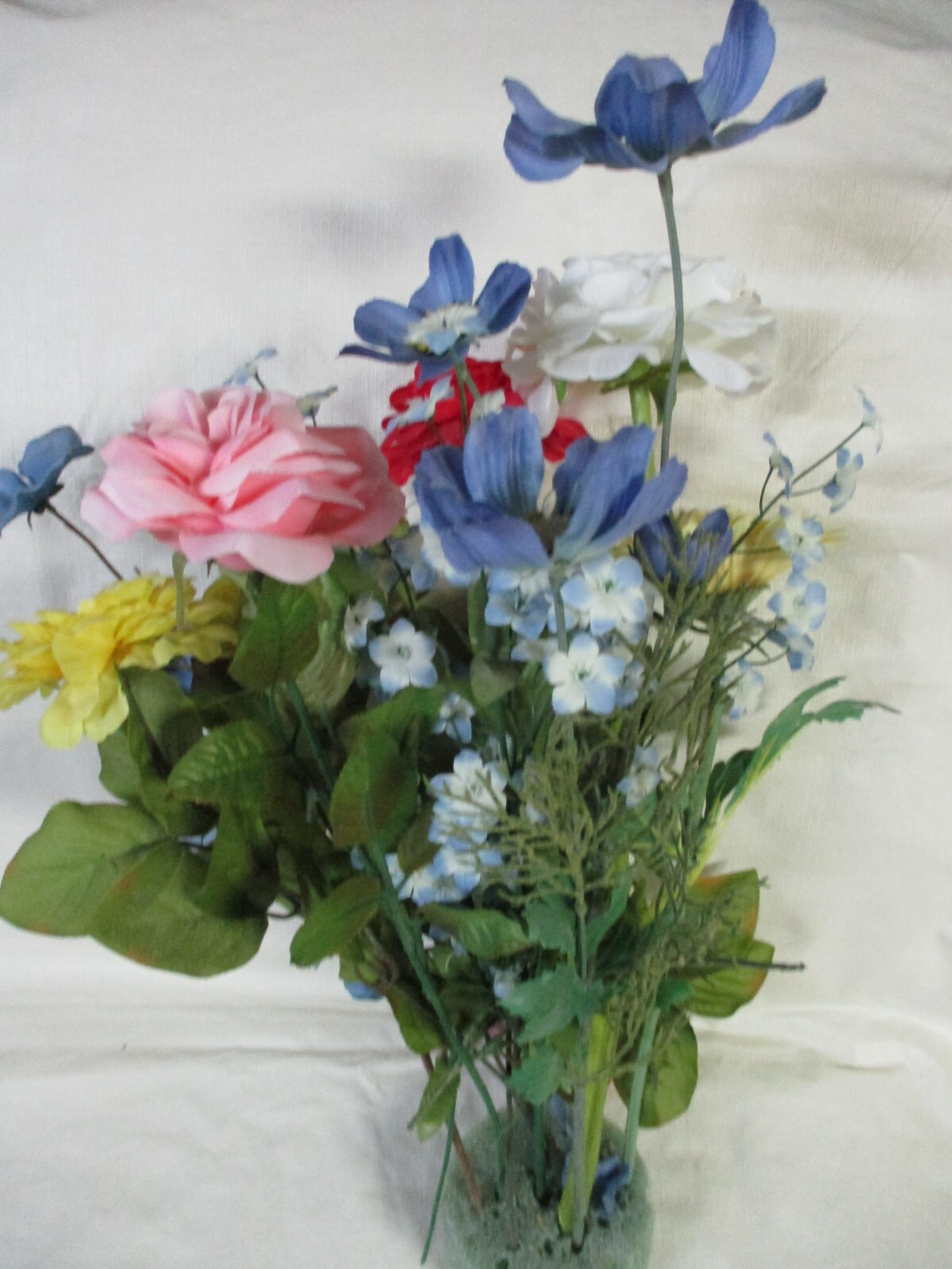 Vintage Mix Lot of Artificial Flowers – 5.5″ to 20″ in Length