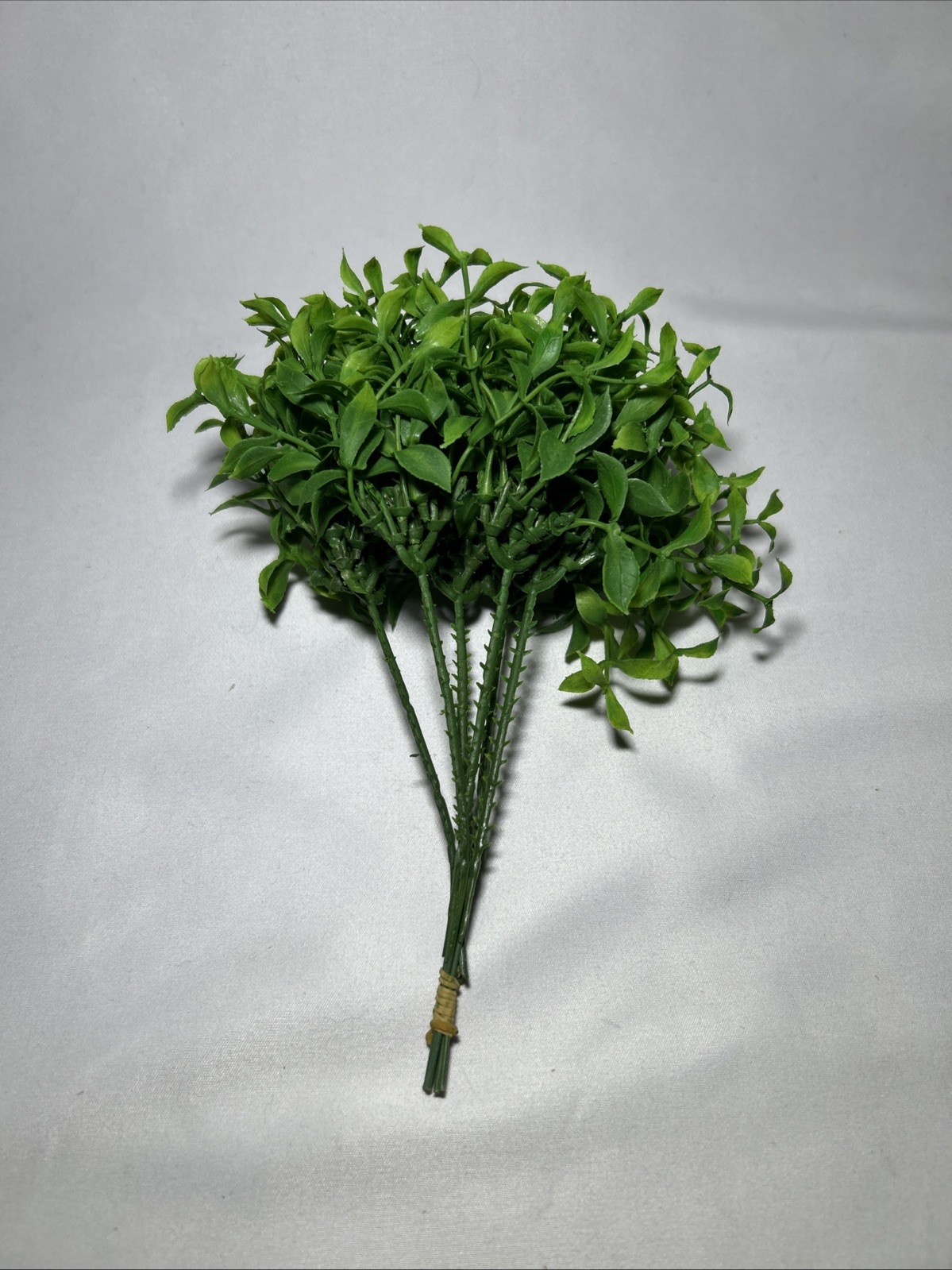 24 Pcs Artificial Stems Faux Green Tree Branches DIY Crafts, Decor, Floral Model