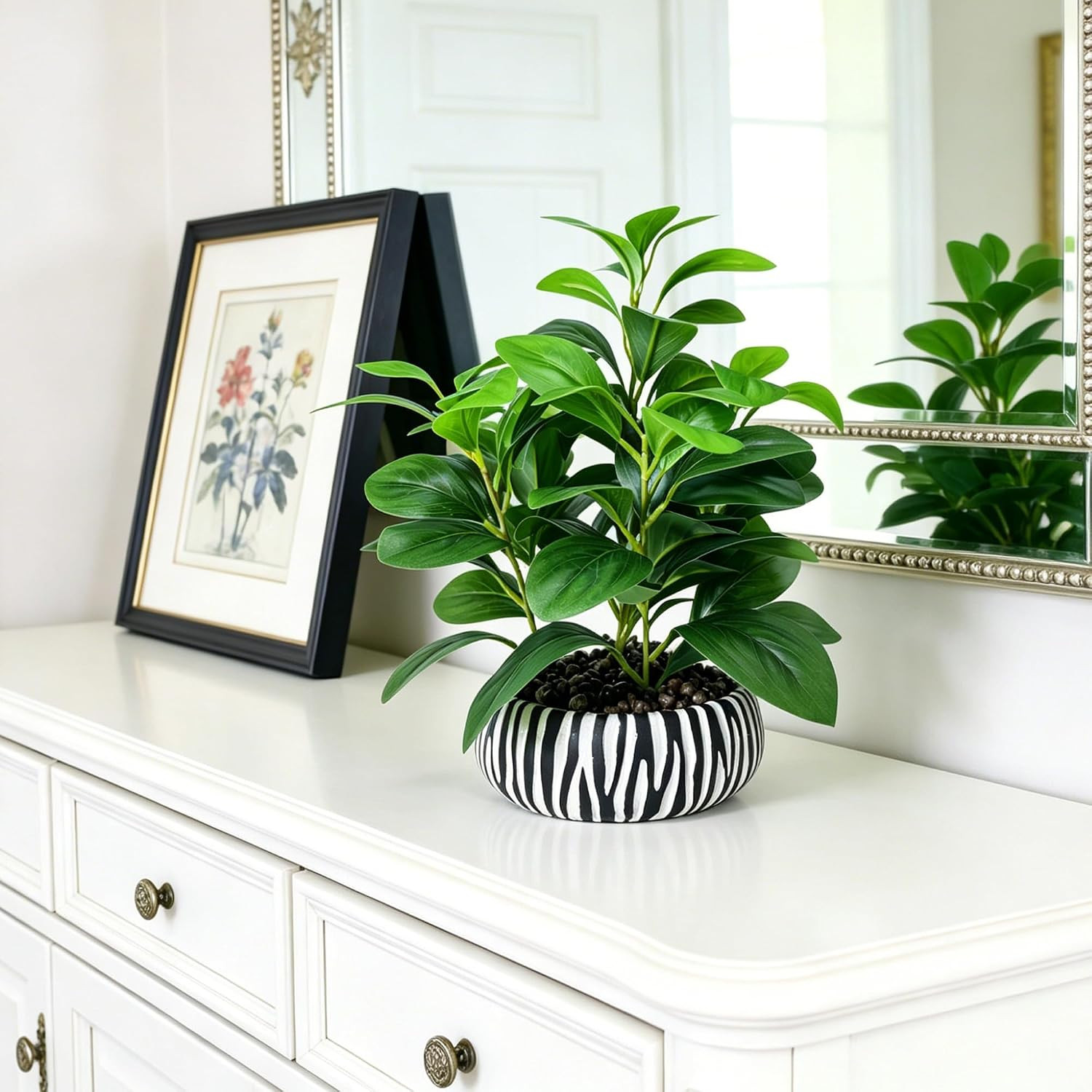 Realistic Faux Potted Plant for Home Office & Living Room Decor, Low-Maintenance