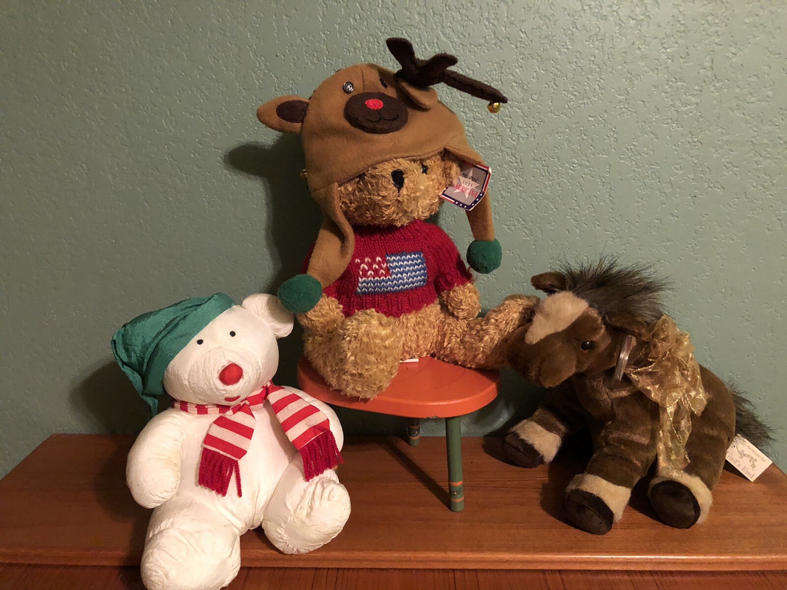 Christmas Toy Plush Bears, Ty Horse, Wood Pumpkin doll Stool, Reinder Hat lot 5