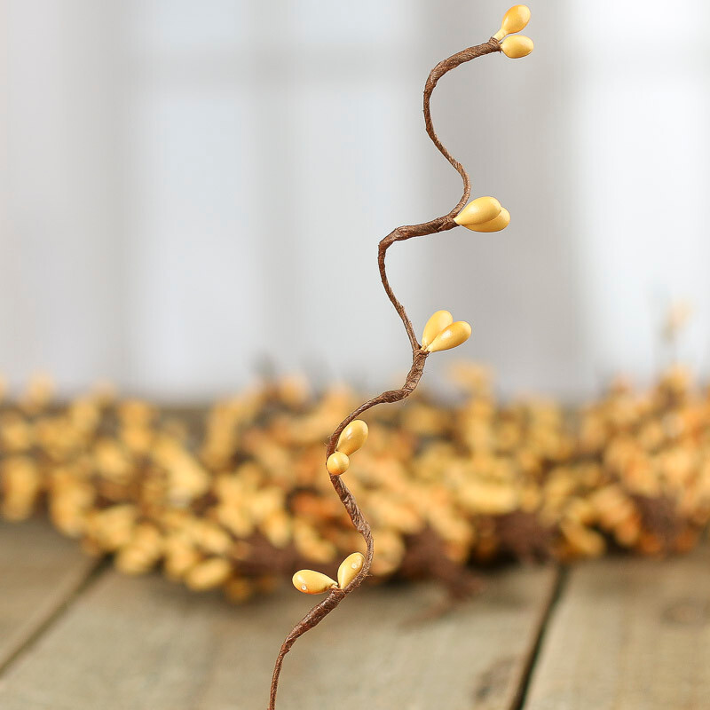 Bulk Package of 200 Primitive Tan Pip Berry 8″ Stems