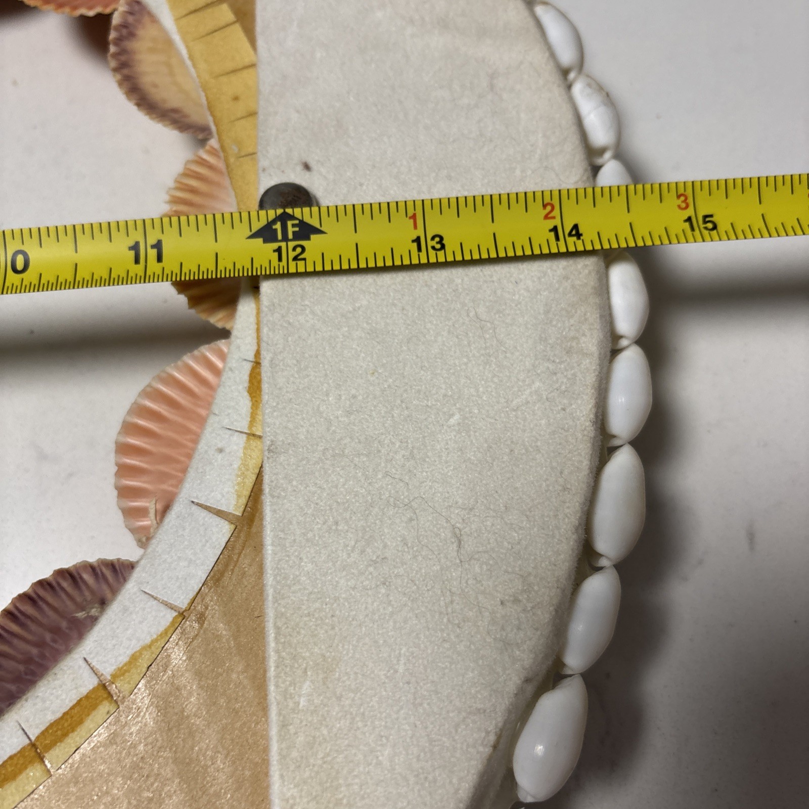 Handcrafted Sea Shell Wreath 14”Beach Seashore Coastal Decor Beautiful Vintage