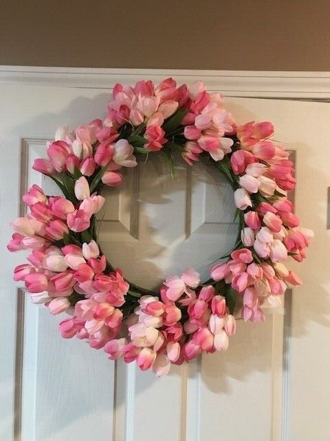 Spring floral Tulip wreath 20″ Dia. Yellow, Pink, purple, red, Orange Available