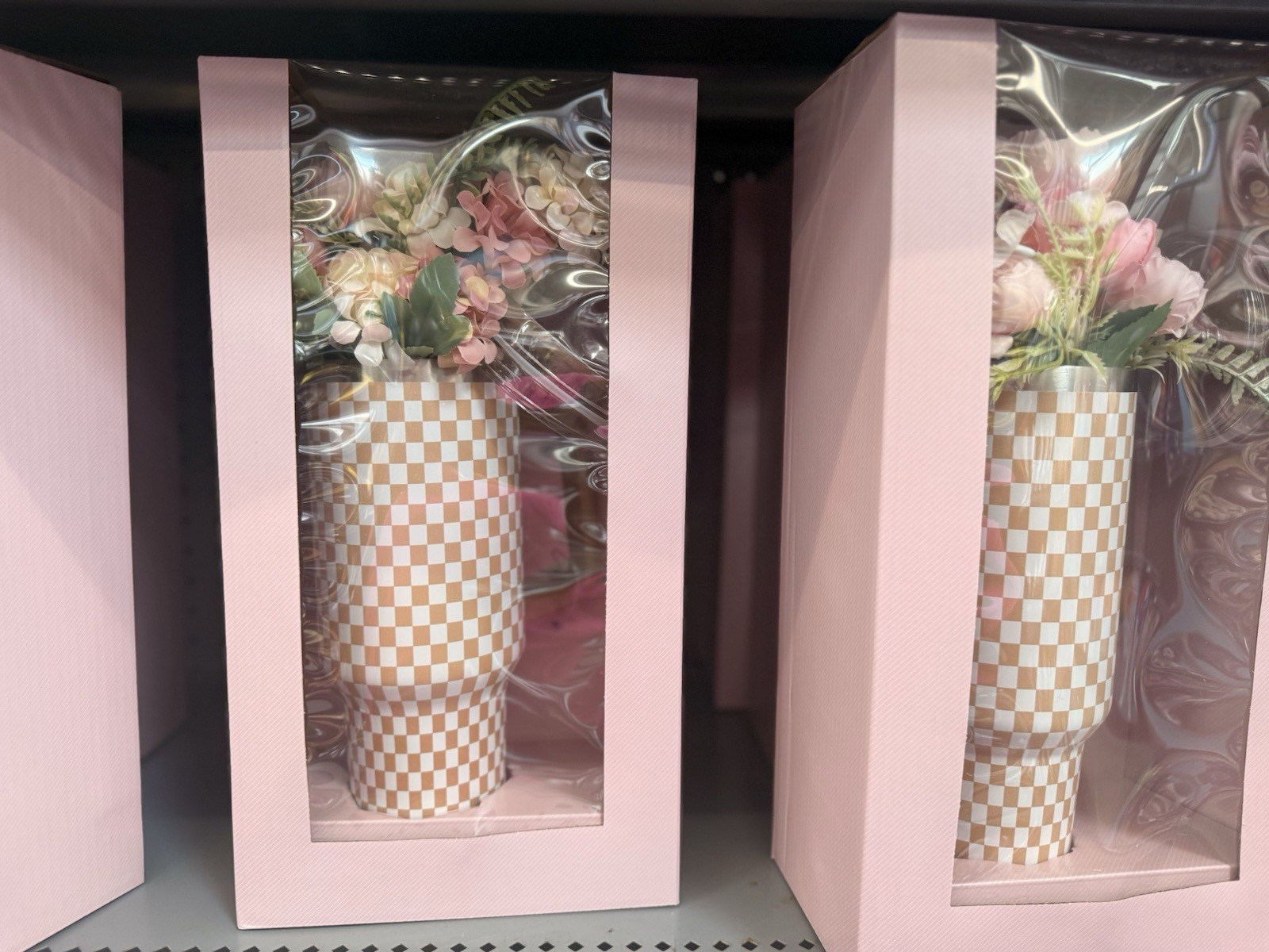 Artificial Pink White Green Flower Arrangement in Checkered Vase Centerpiece