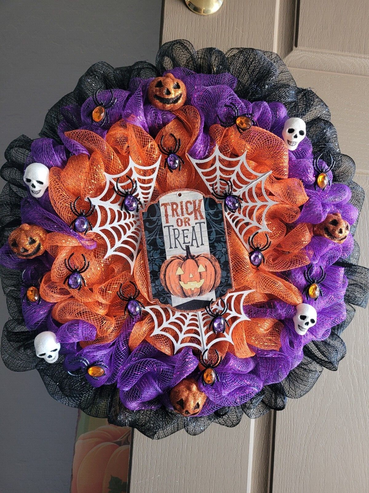 wreaths: front door/wall hanging/hand crafted/New/all occasions/various types
