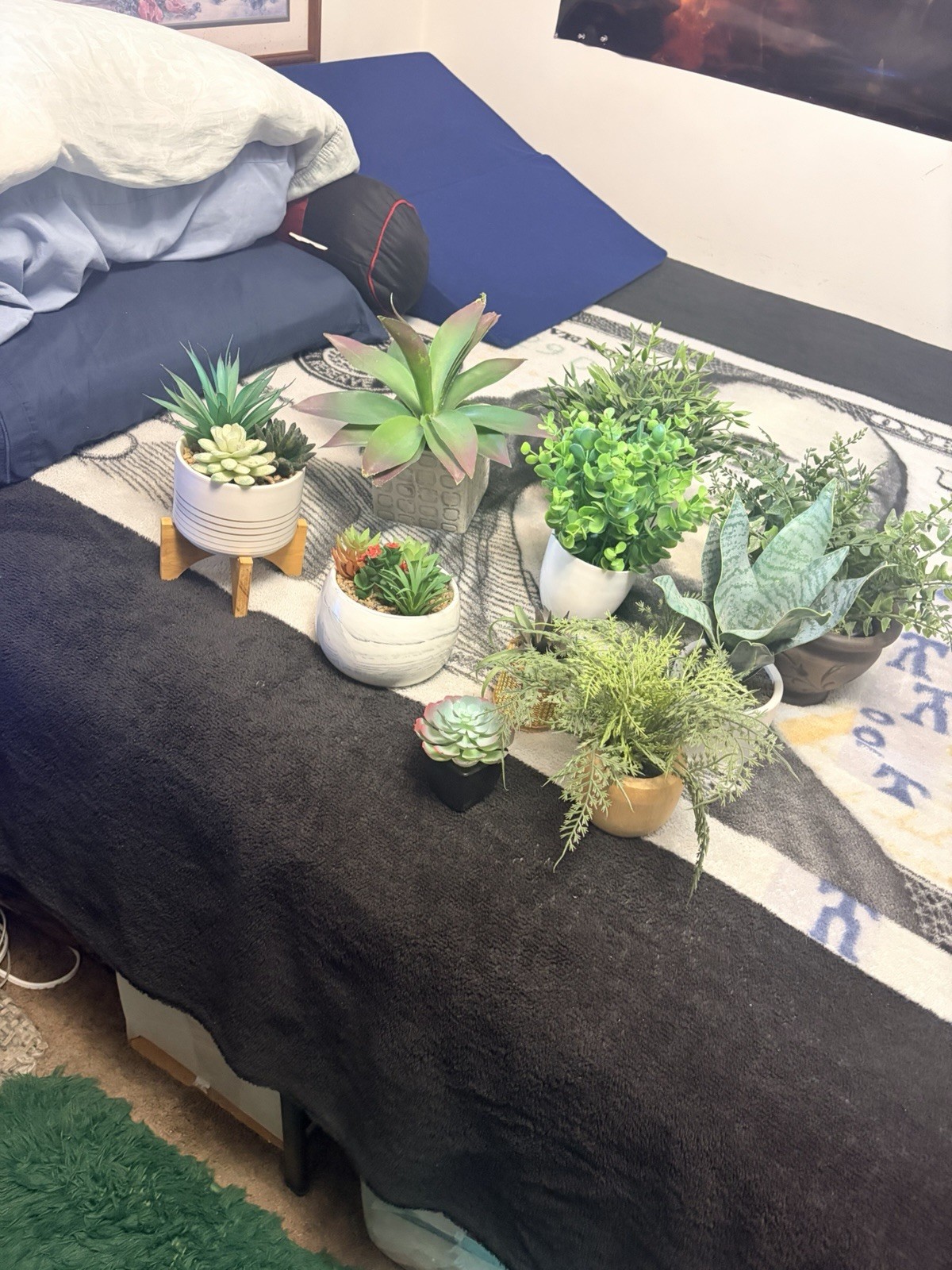 Extremely Beautiful Fake Plants Lot-Gently Used 🌻🌷🍀🌲☀️