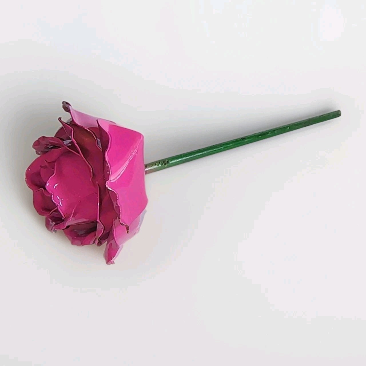 HandCrafted Pink Metal Art Rose Stem 10.5″ Decor