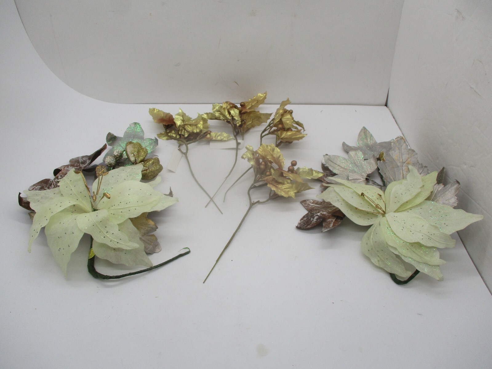 Christmas Flowers, Gold Cloth, Fake Acorns, Etc