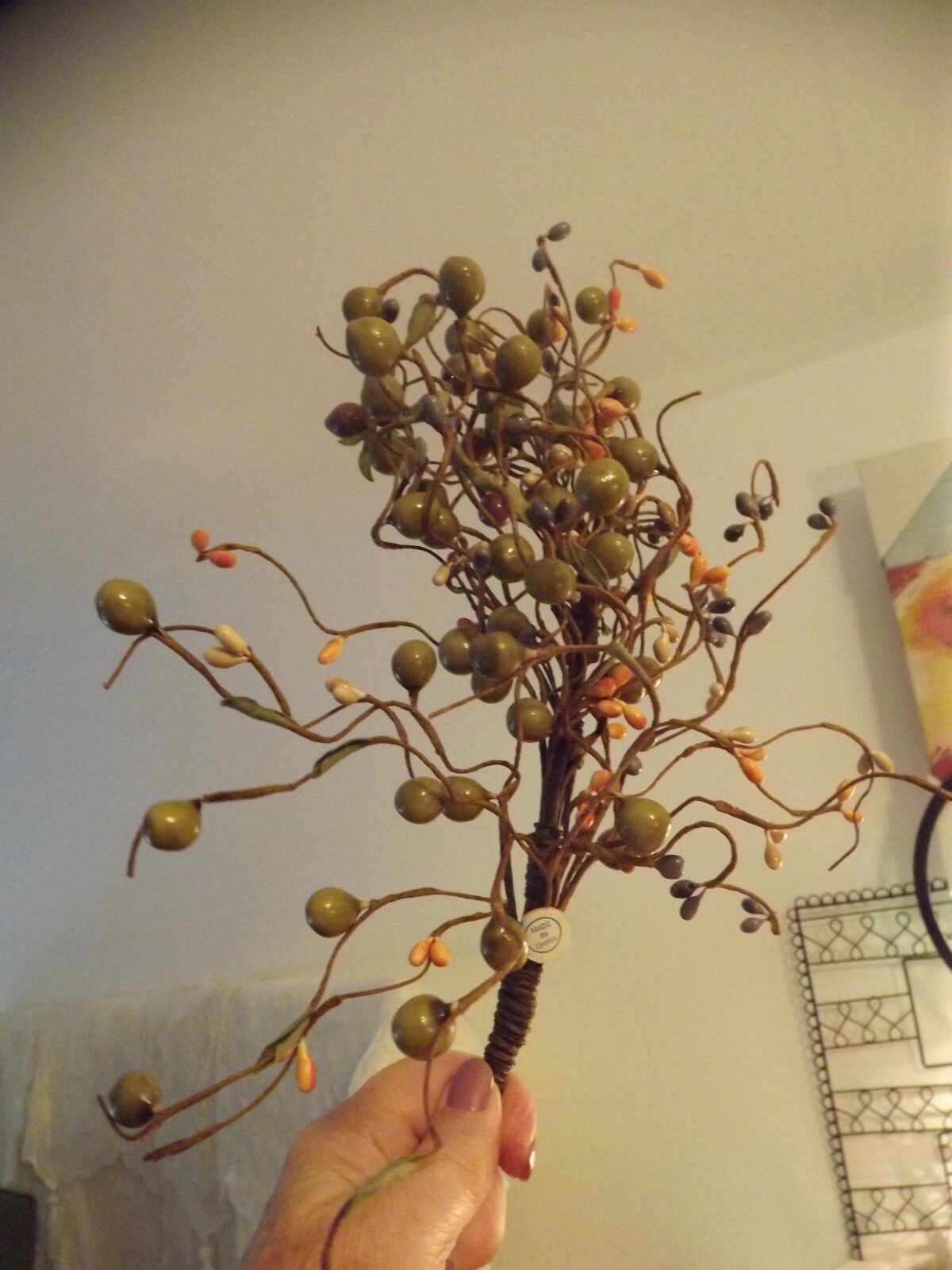 multicolor FAUX BERRY STEMS 20″ -25″ PICKS pip berries U CHOOSE COLOR