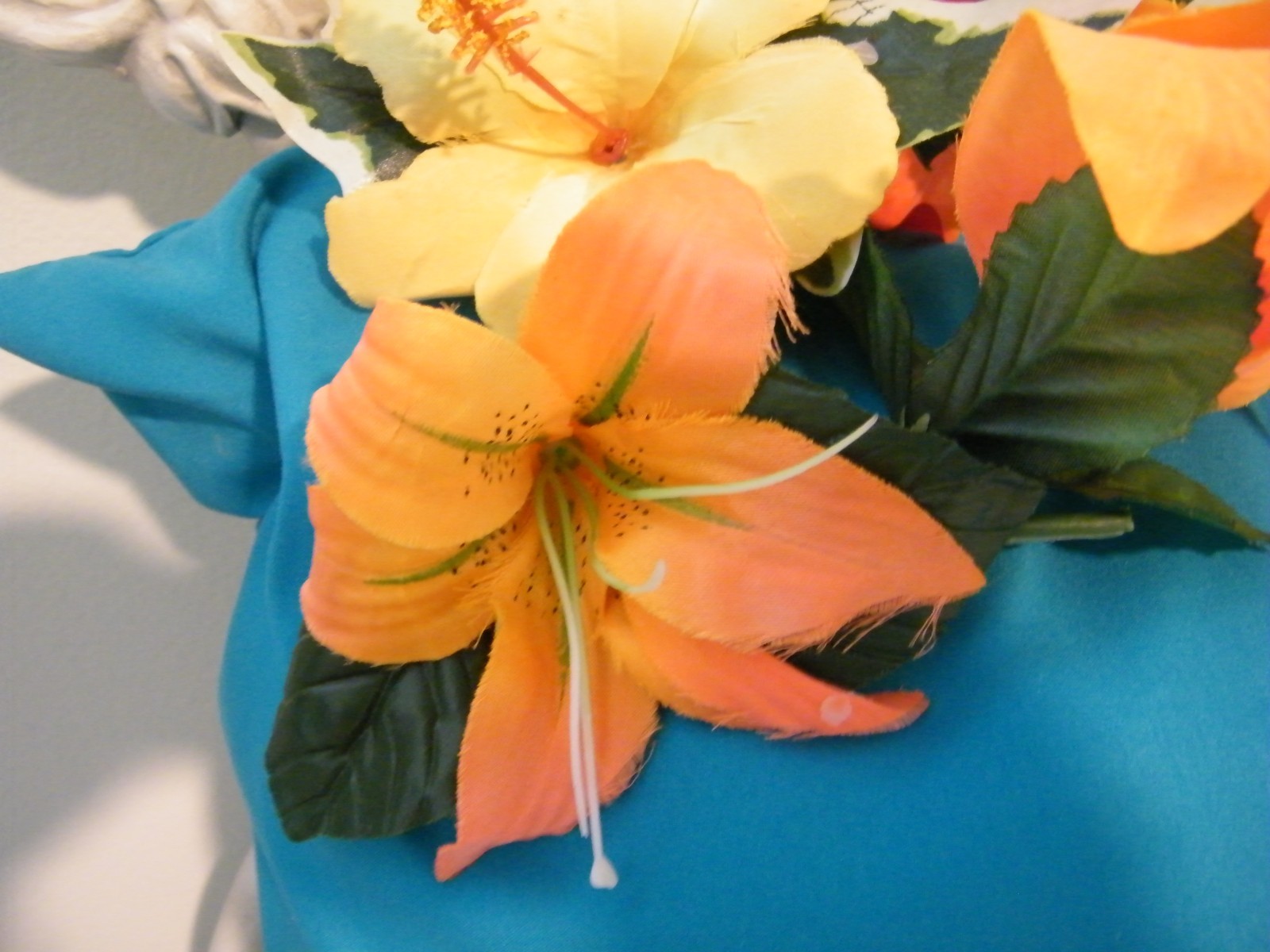 NEW SILK FLOWERS in 60″ GARLAND #4 YELLOW & ORANGE