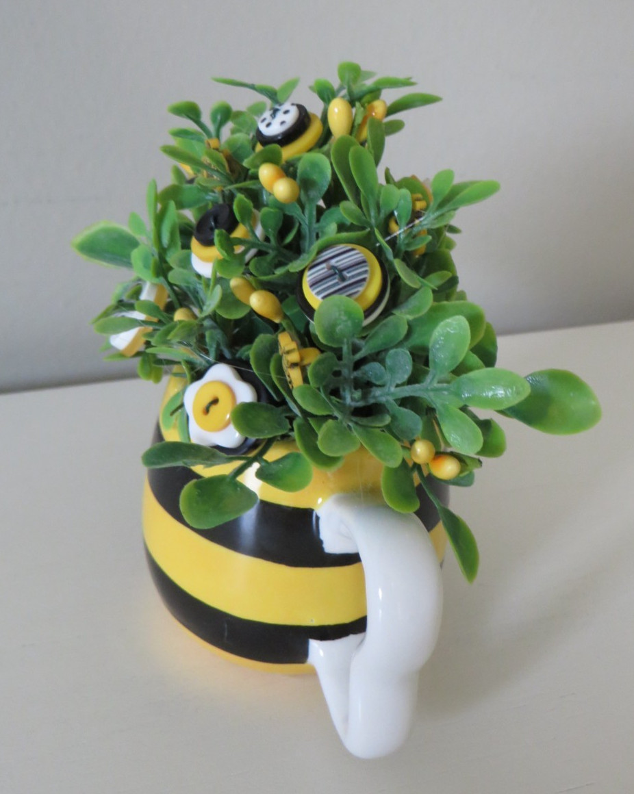 Button Flower Bouquet in MINI Bee Themed Espresso Mug – Summer Home Decor #649