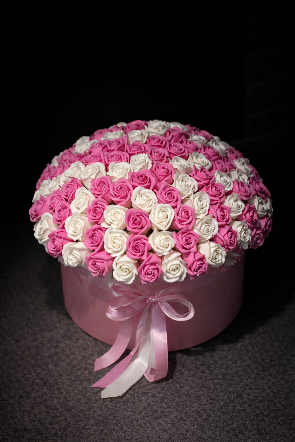 Decorative Soap Flowers – 101 Red Roses | Luxury Gift Bouquet