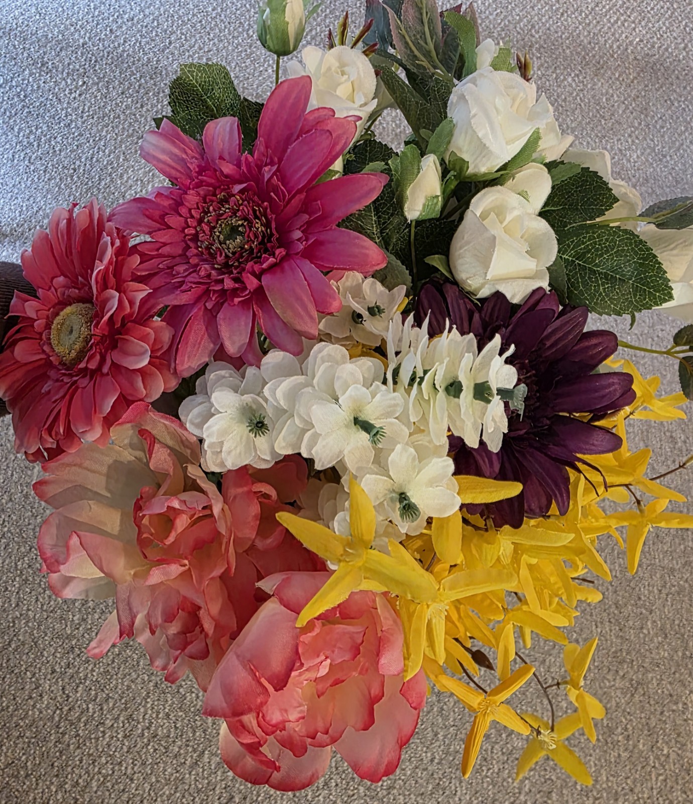 Bouquet Of Artificial Flowers multicolor