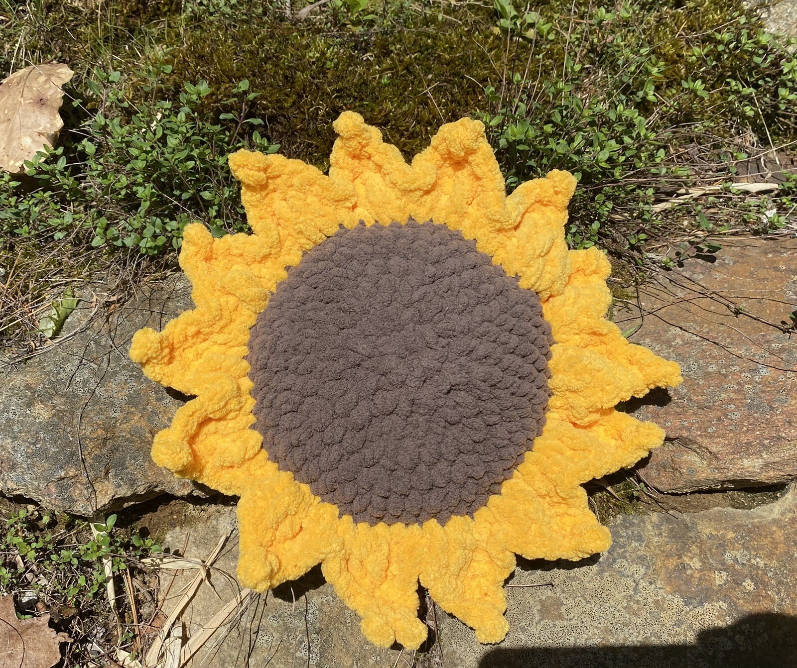 Cottage Style Farmhouse Summer Flowers Pillows Sunflower Bowl Filler Tiered Tray