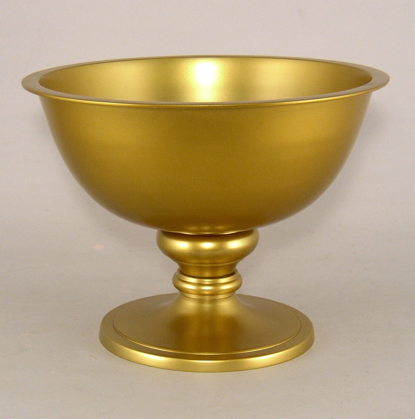 Compote Bowl 10″D 7.5″Hi Gold Finish Cast Aluminum “SOLD AS IS” FREE SHIPPING