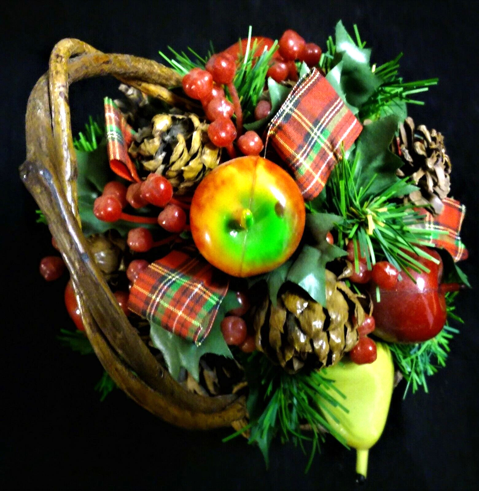 NWT Artificial Christmas Fruit & Greenery Rustic Basket w/Cones & Ribbon 9″Tall