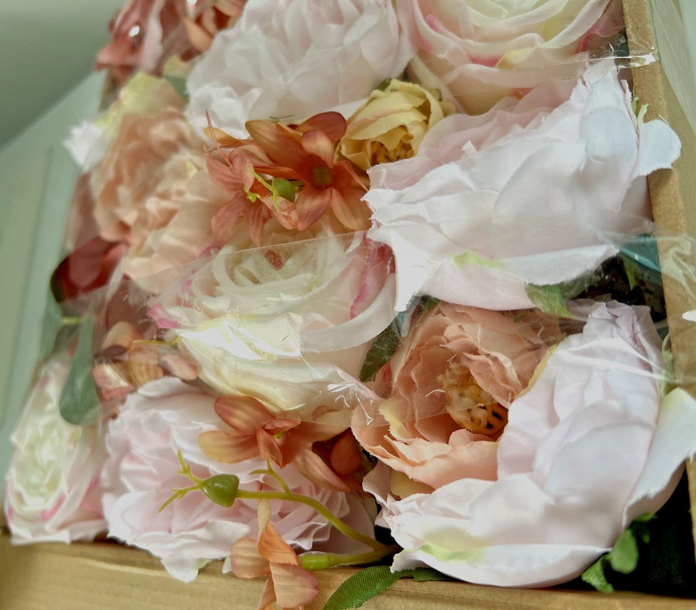 Peonies Artificial Flowers Pink Silk Roses Blush Pink, Peach, Cream 8″ Stems