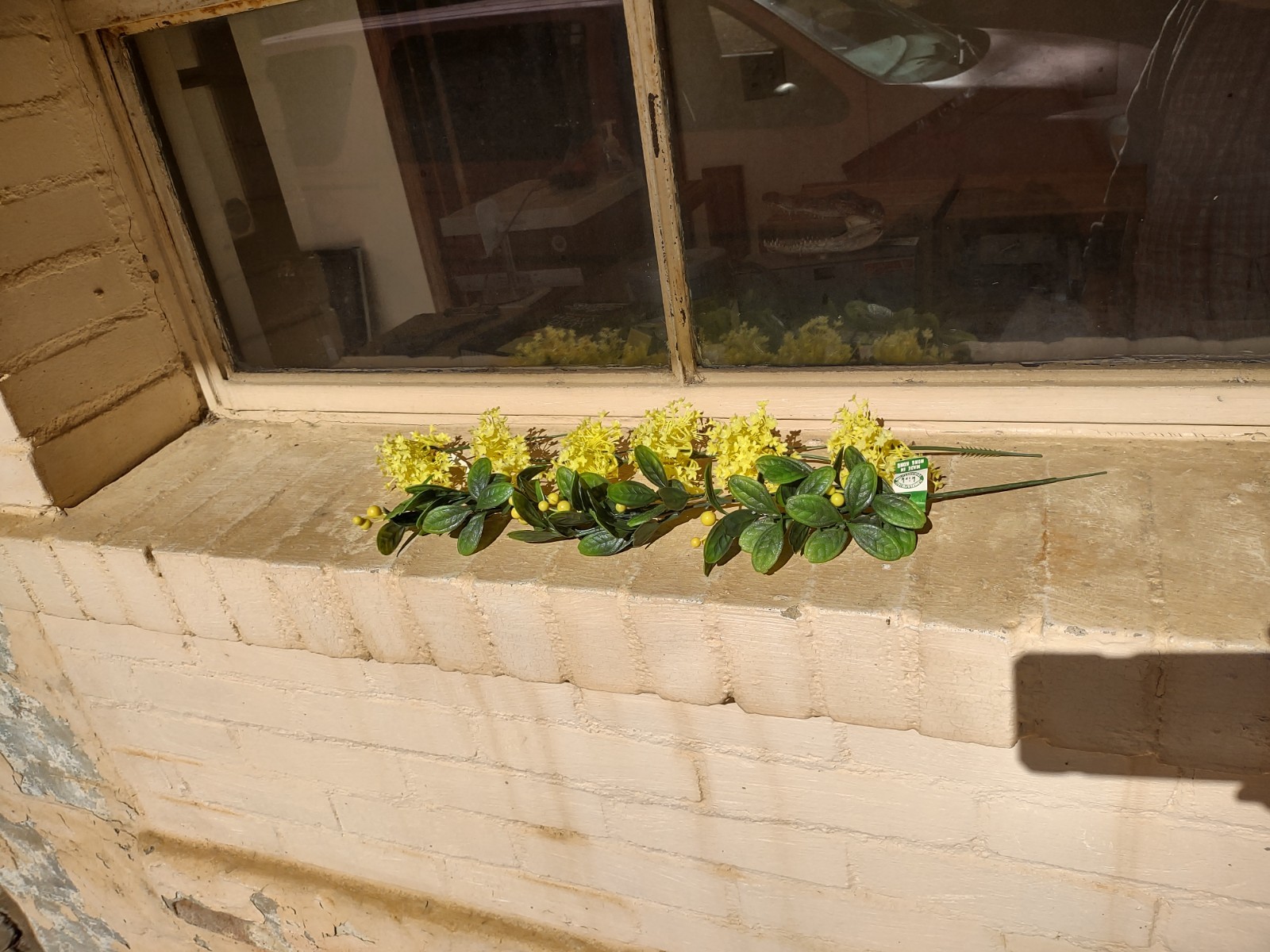 9 Stems 1960s Vintage Plastic Retro Flowers & Greenery-Mistletoe & Babies Breath
