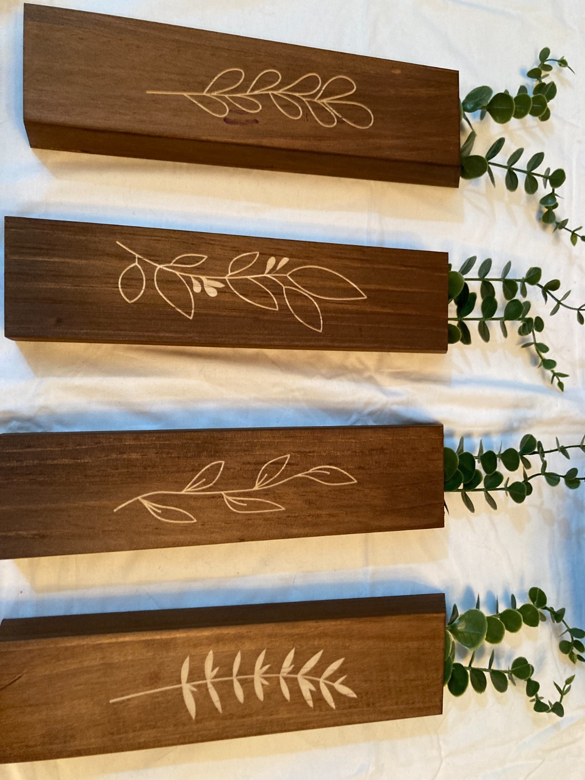 Kuandmo, 4 Pack Fake Greenery Plants, In wooden Boxes