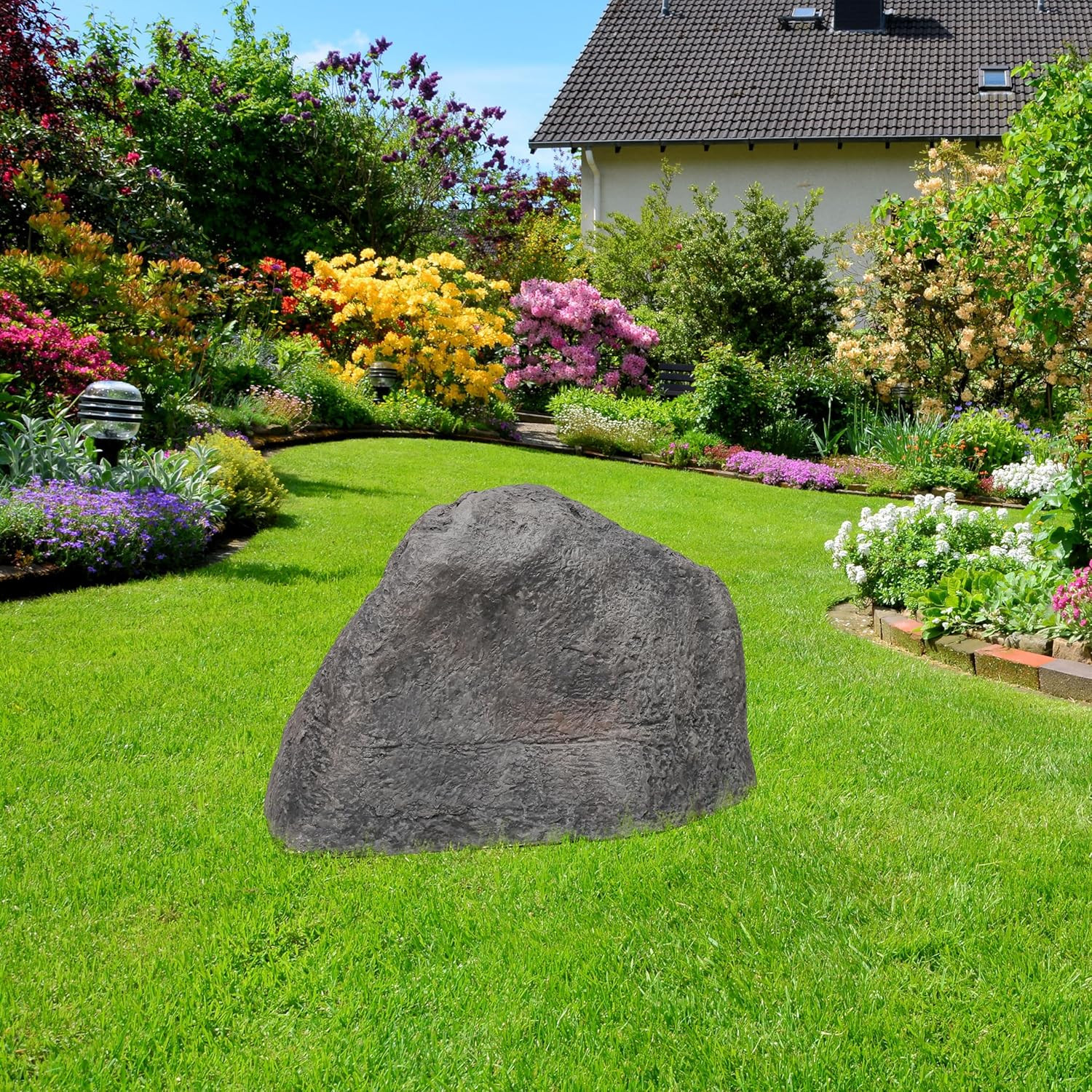 Natural-Looking Diamond Rock Decor for Outdoor Gardens and Landscapes