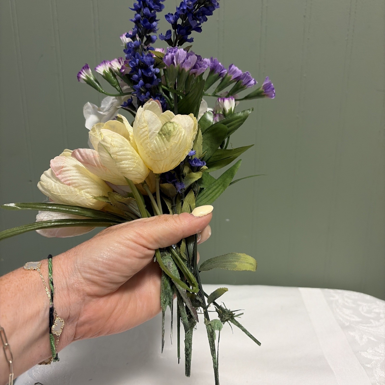 Artificial Flowers Silk Mixed Assorted Colors 10 Stems Spring Daffodil Tulip