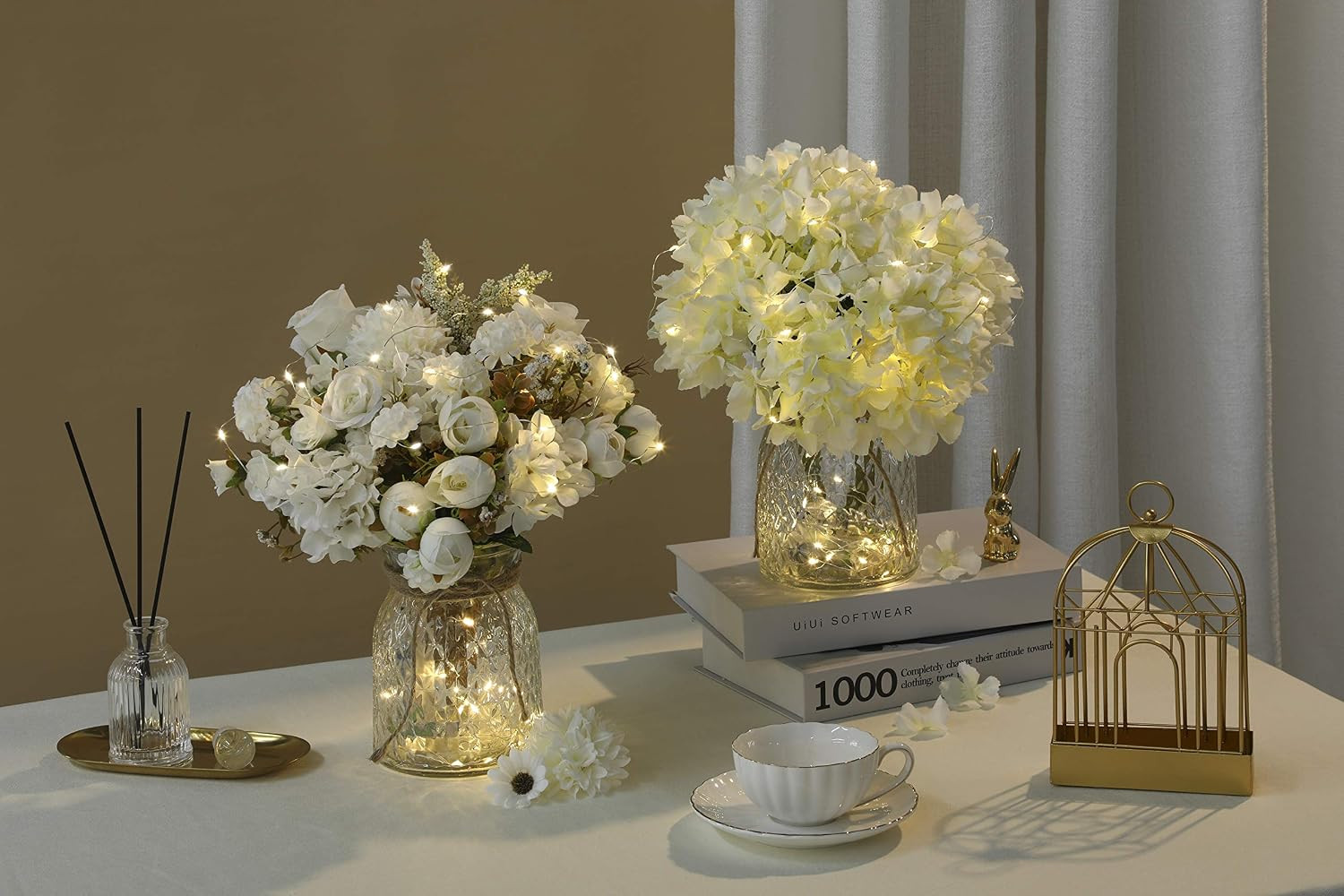 Aitificial LED White Rose Flowers with Glass Vase, Flower Arrangement for Table