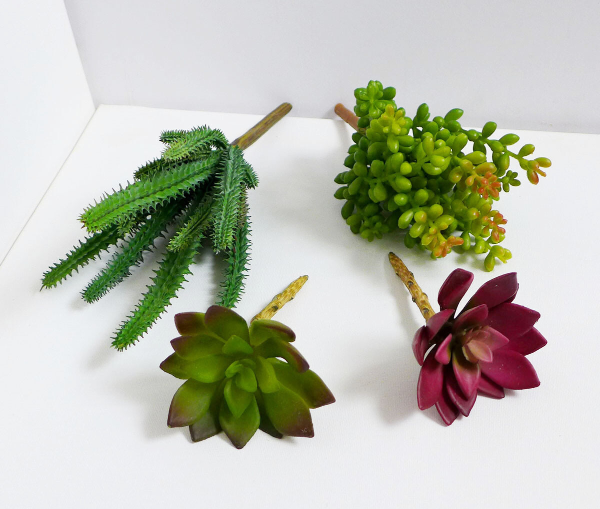 4 Pcs Artificial Plants Succulents Bean Red Louts Flower Pine Trees (#74)
