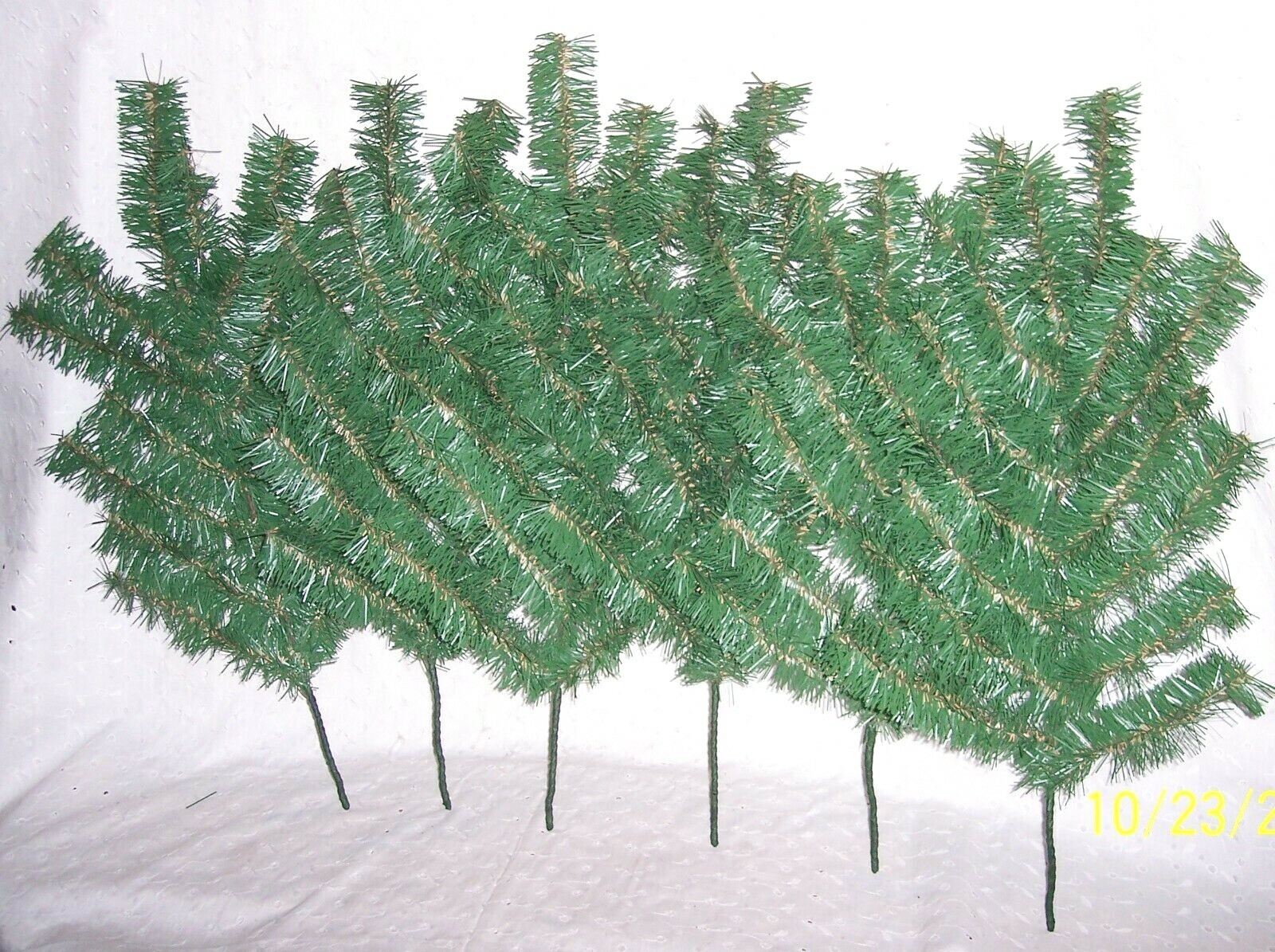 PINE TREE PICKS BRANCHES GREEN CRAFTS- XMAS DECORATION- FLORALS – U CHOOSE