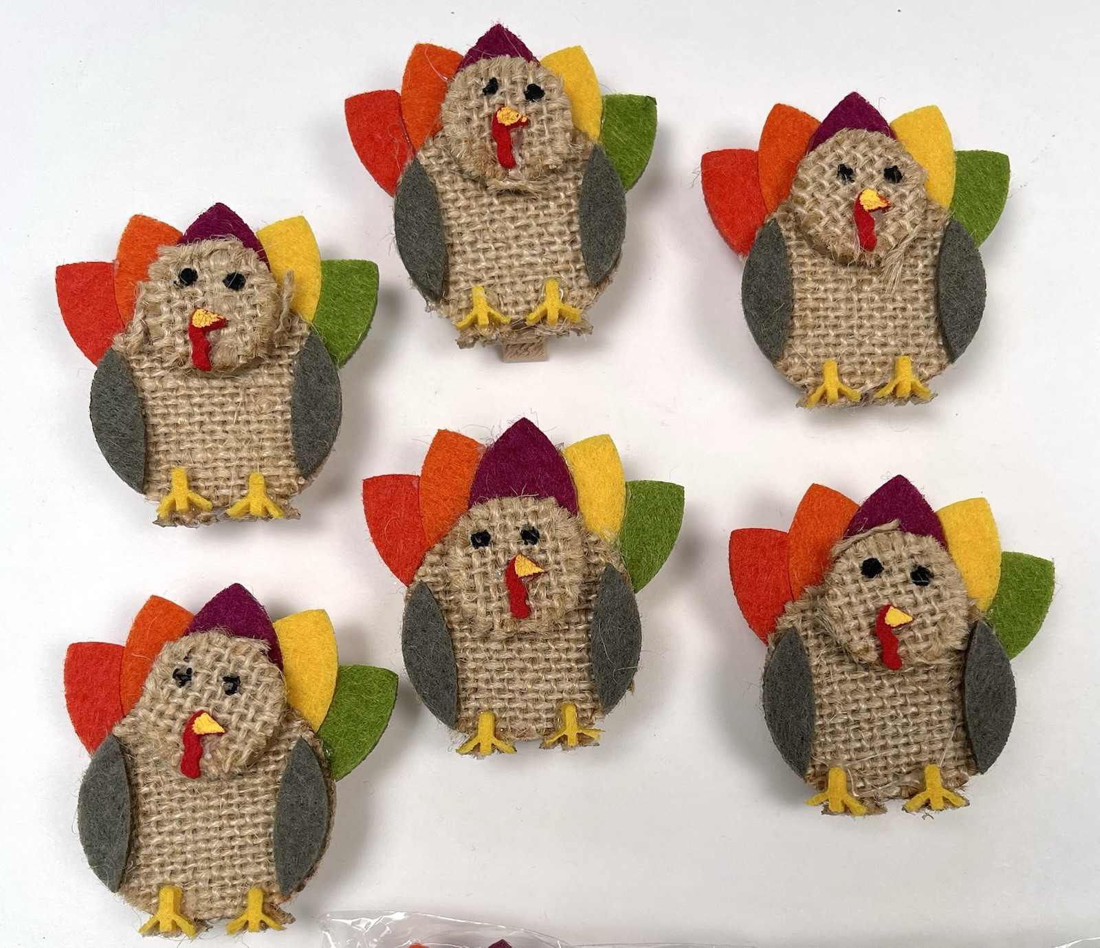 Set 12 Mini CLOTHES PINS Crafting Burlap Felt Fall Thanksgiving TURKEYS EUC