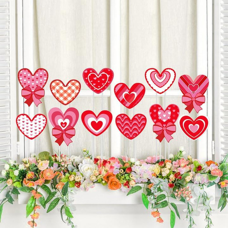 12 Pack Valentine’s Day Heart Shape Planter Stakes Outdoor Signs