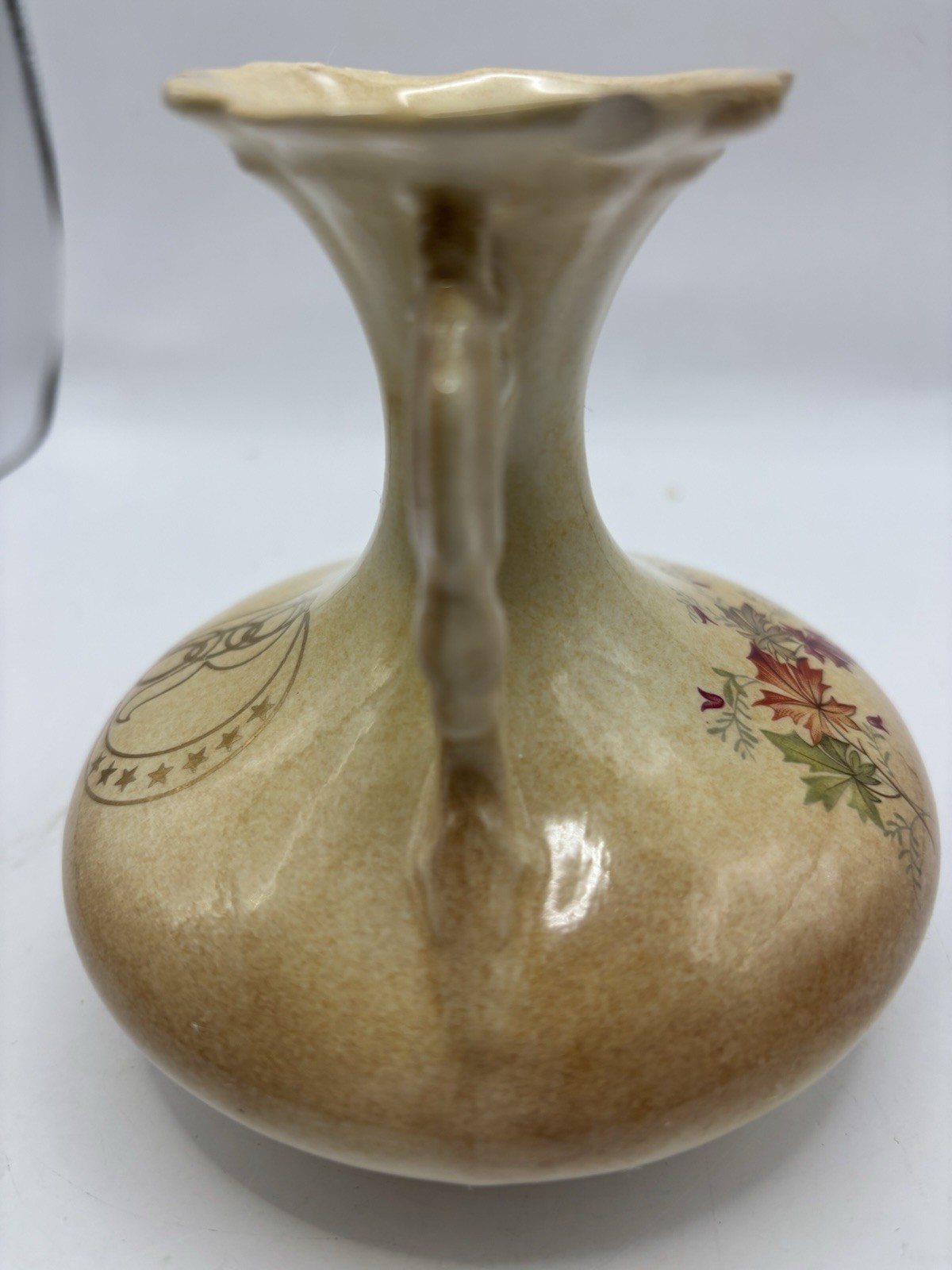 Vase Brown & Ivory With Leaves Small In Size