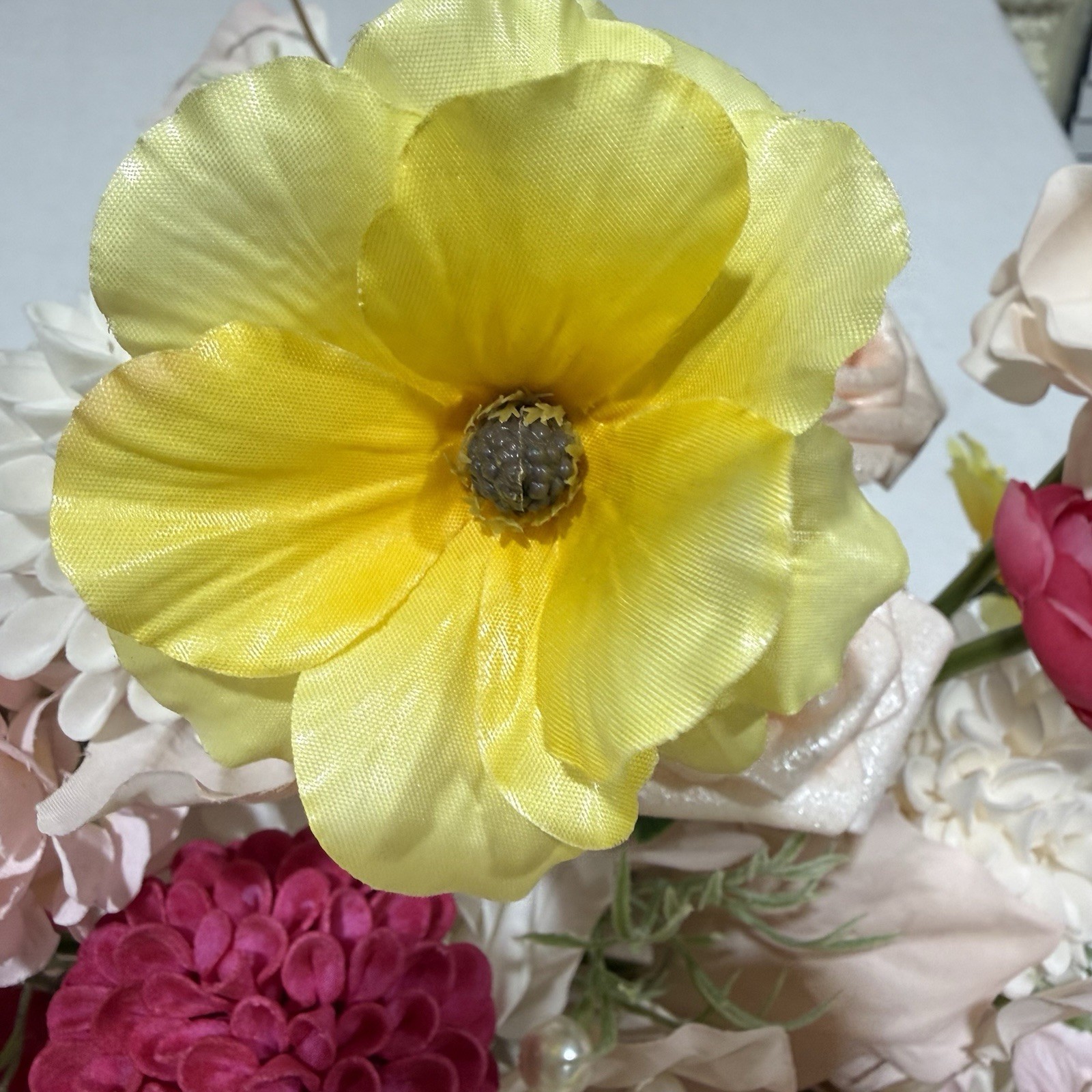 Elegant Silk Artificial Spring Flowers Wedding Bouquet Bridal Bridesmaid