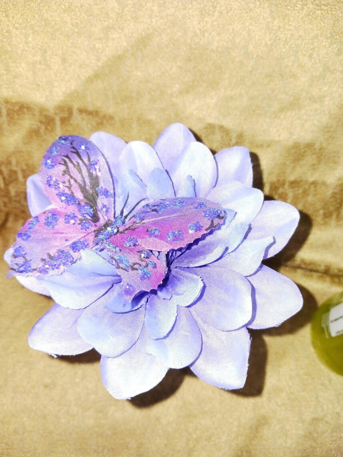 Artificial Flower Arrangement With Blue Glass Vase And Gold Chain Accent /Hearts